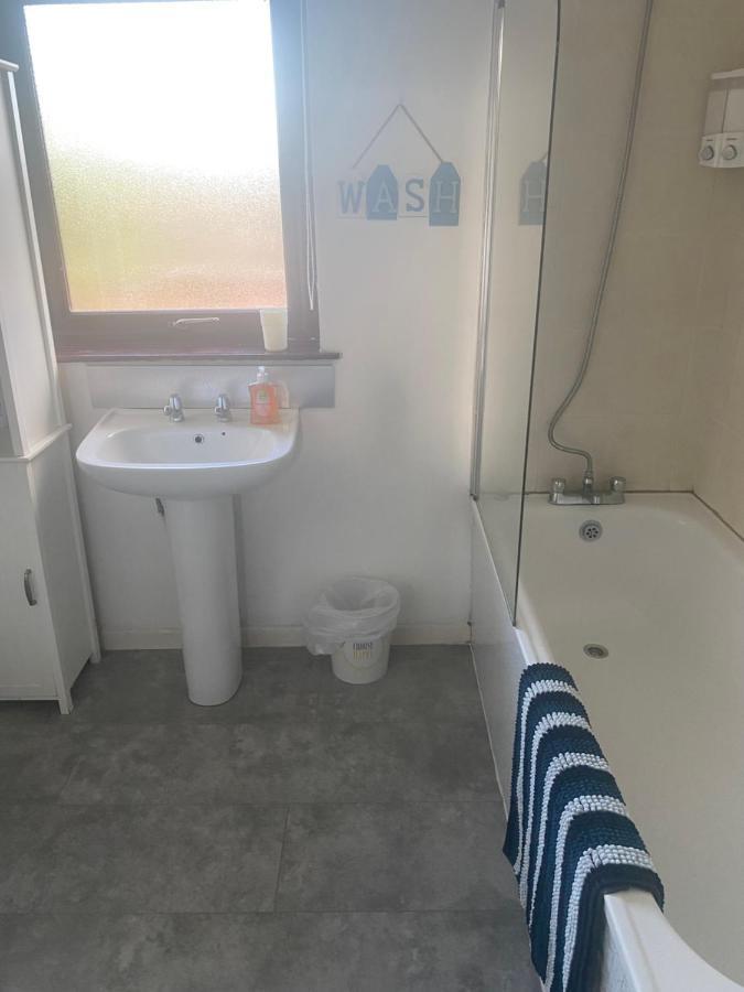 Claire'S Airbnb 2 Belfast Exteriör bild